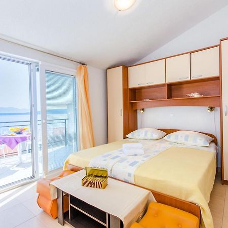 Knezovicapartments Živogošće Екстериор снимка