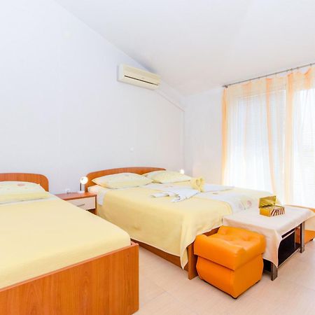 Knezovicapartments Živogošće Екстериор снимка