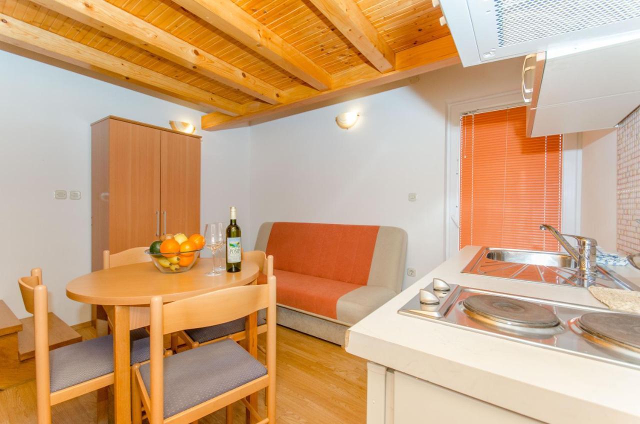 Knezovicapartments Živogošće Екстериор снимка