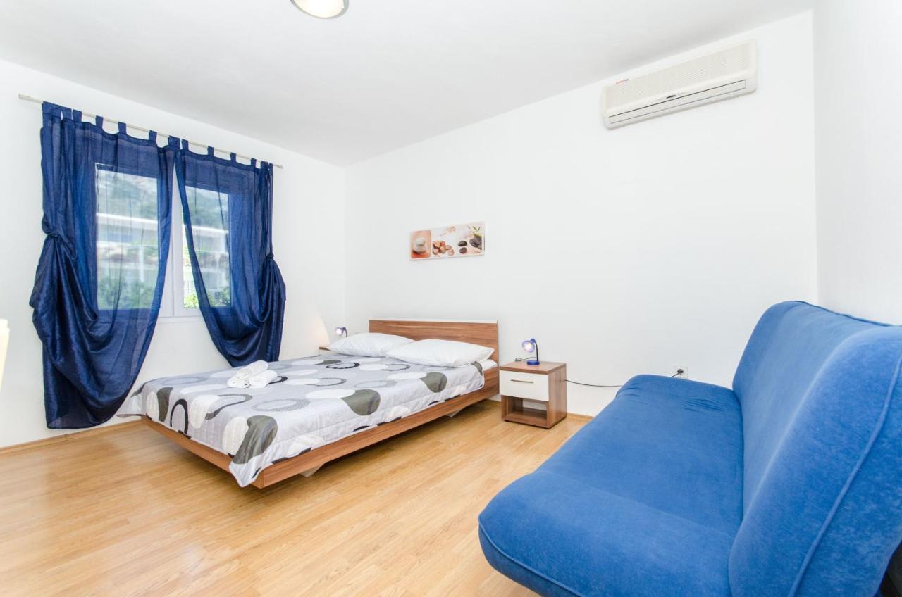 Knezovicapartments Živogošće Екстериор снимка