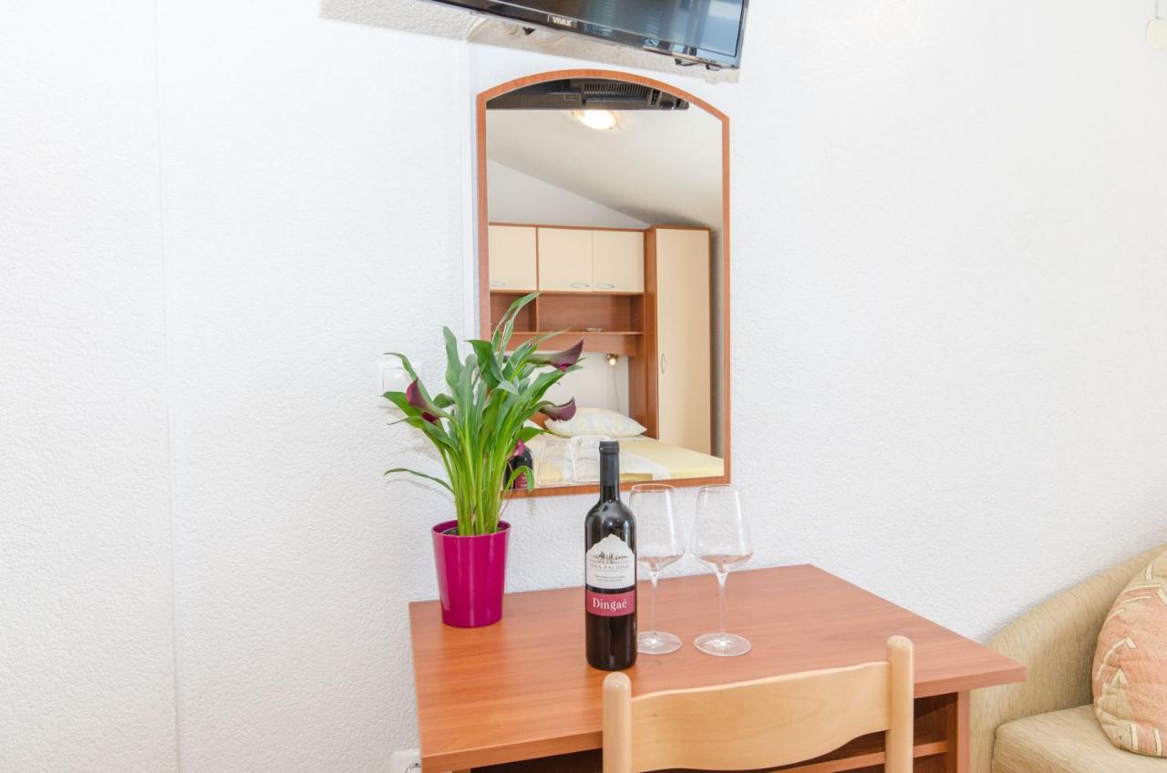 Knezovicapartments Živogošće Екстериор снимка