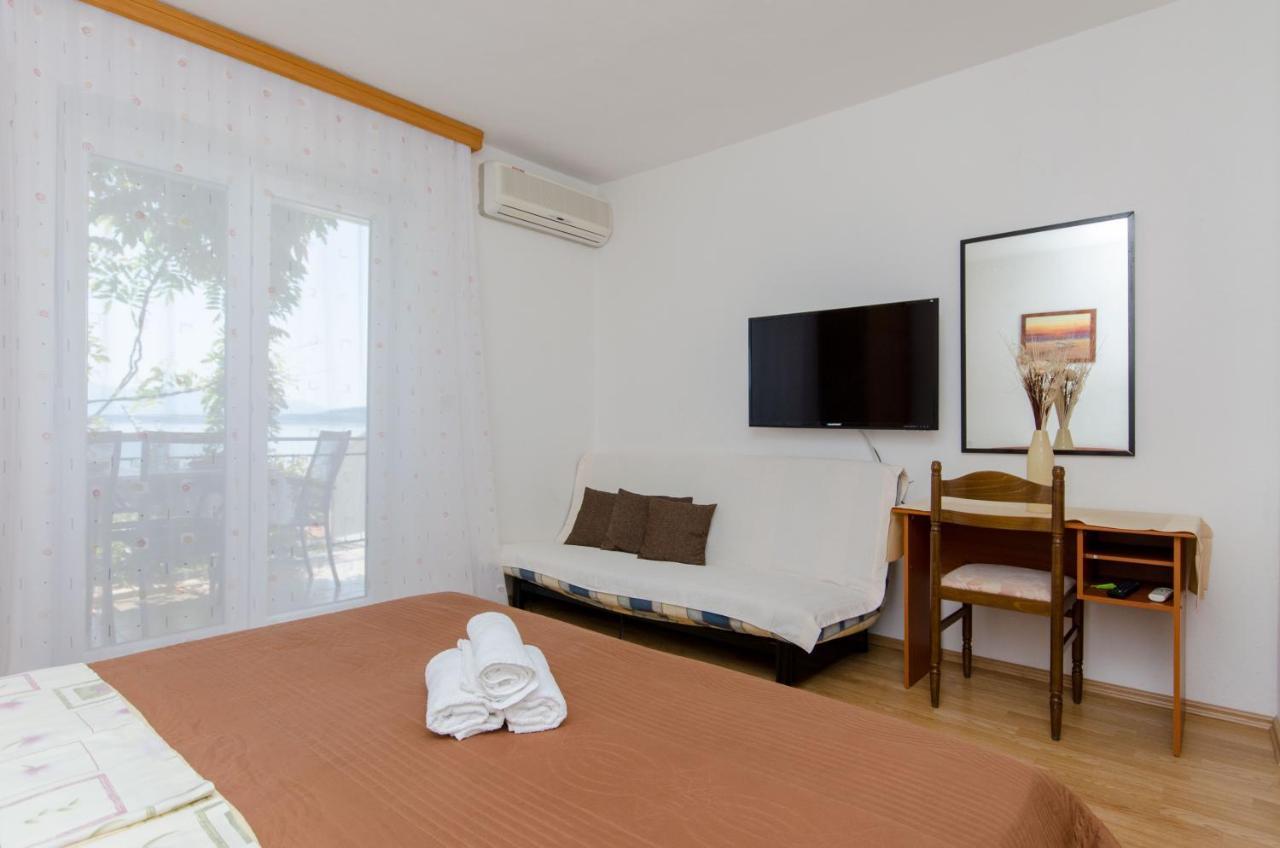 Knezovicapartments Živogošće Екстериор снимка