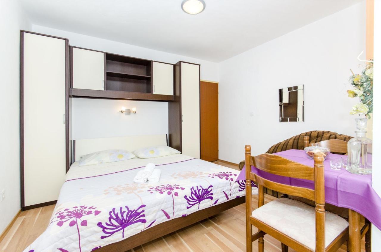Knezovicapartments Živogošće Екстериор снимка