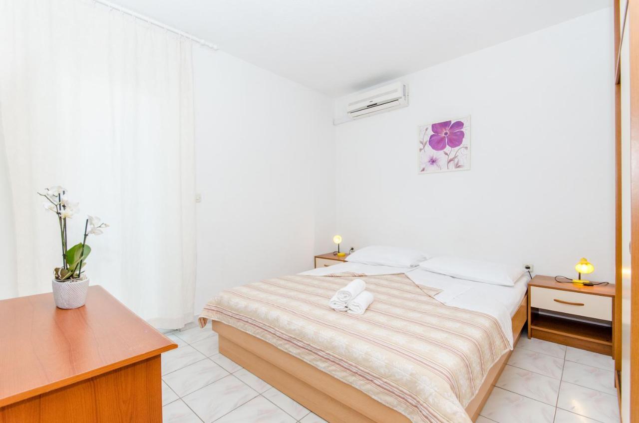 Knezovicapartments Živogošće Екстериор снимка
