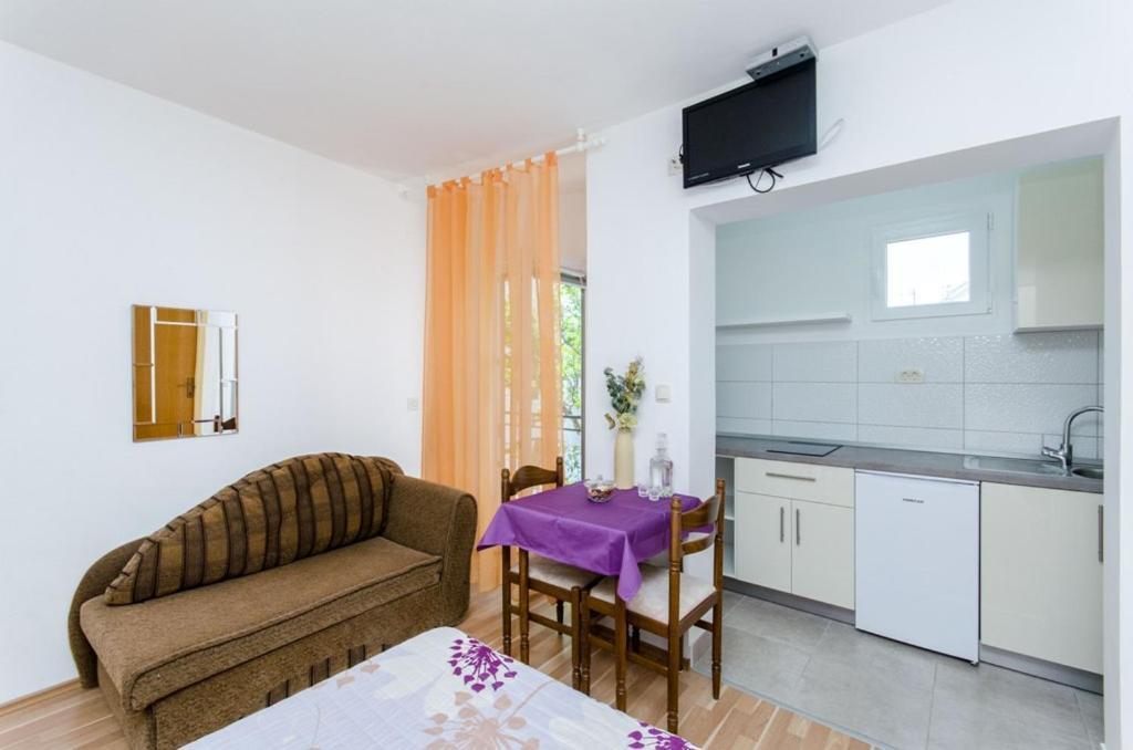 Knezovicapartments Živogošće Екстериор снимка